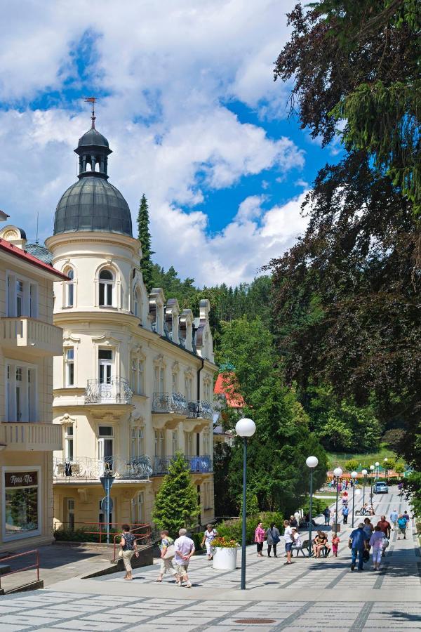 Villa Dagmar Luhačovice Exterior foto